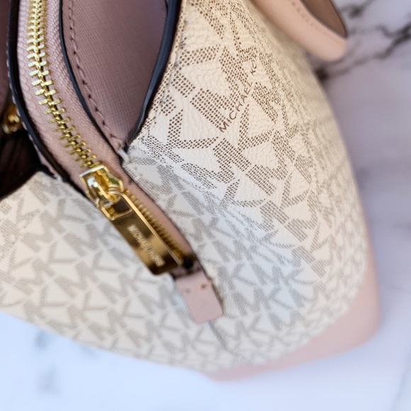 Michael Kors Large Satchel Vanilla pink - Picture 6 of 8